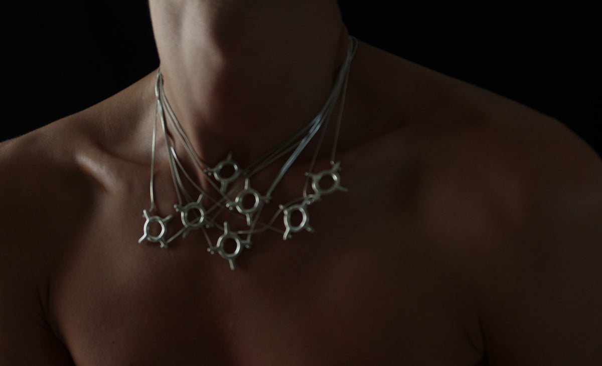 UNTIED LOGO NECKLACE