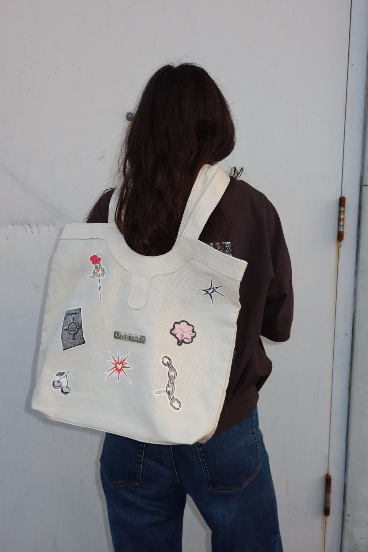 ESSENTIAL TOTE /WHITE