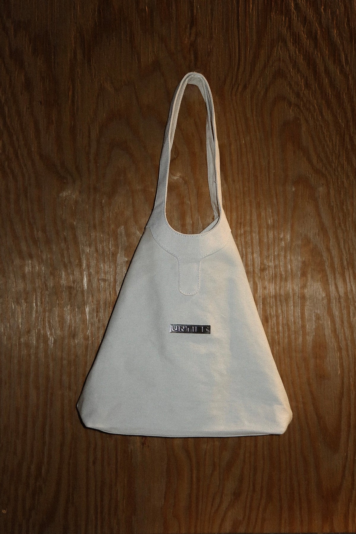 ESSENTIAL TOTE /WHITE