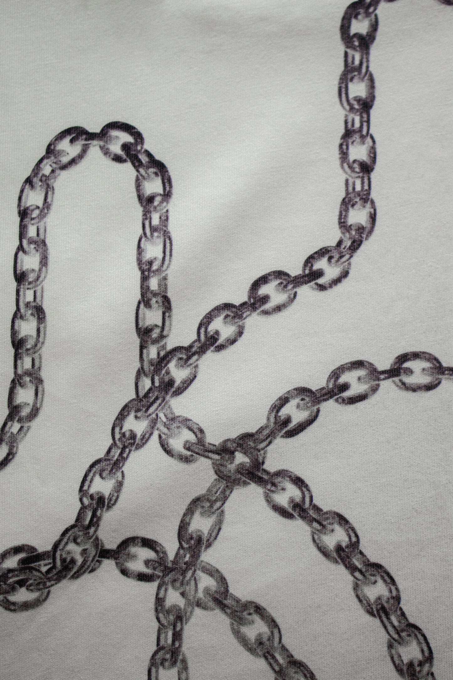 CHAIN UNITY TEE
