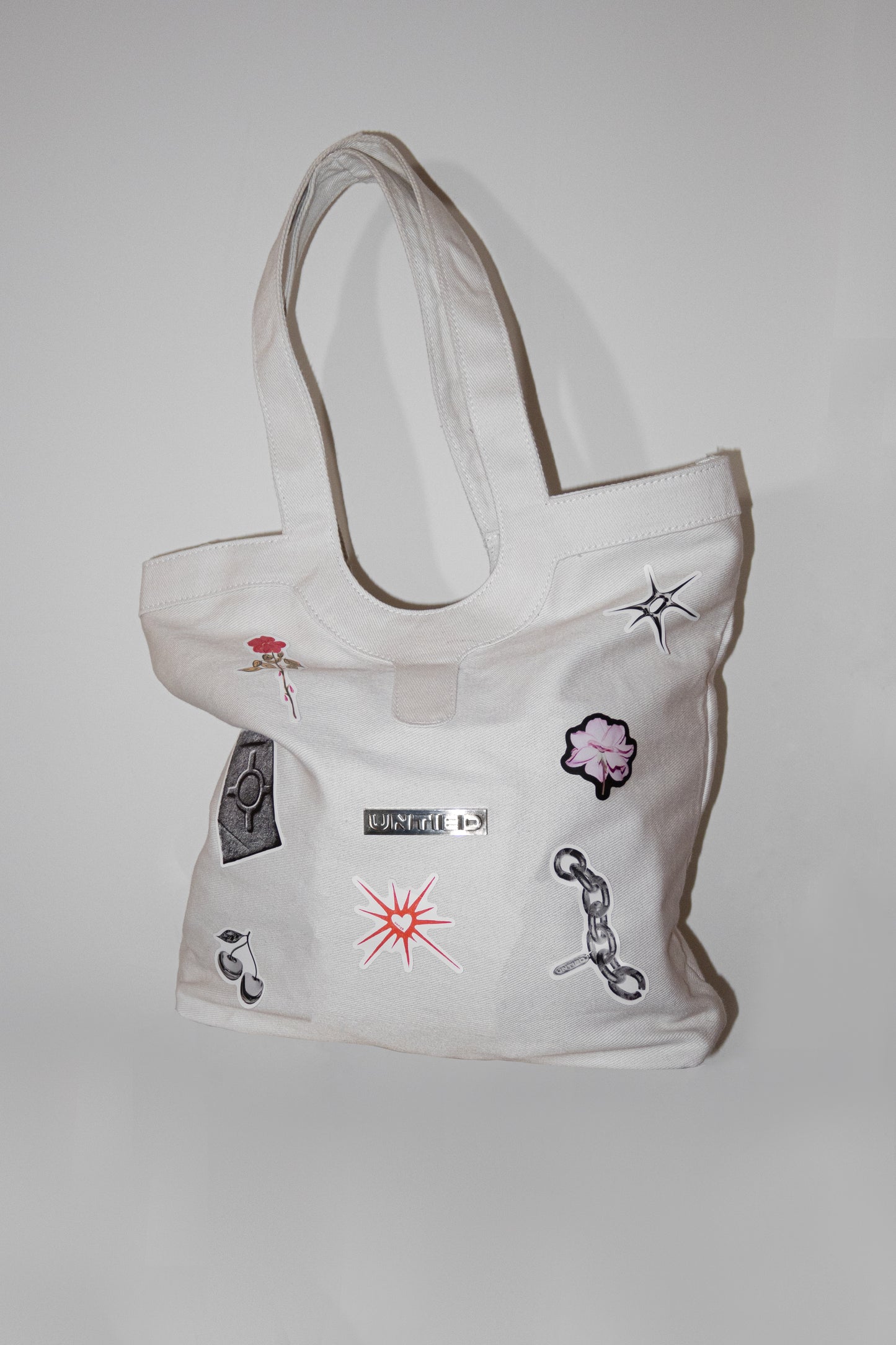 ESSENTIAL TOTE /WHITE